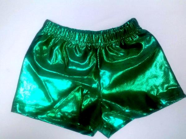 Traditional Boy Cut Short Kelly Green Metallic